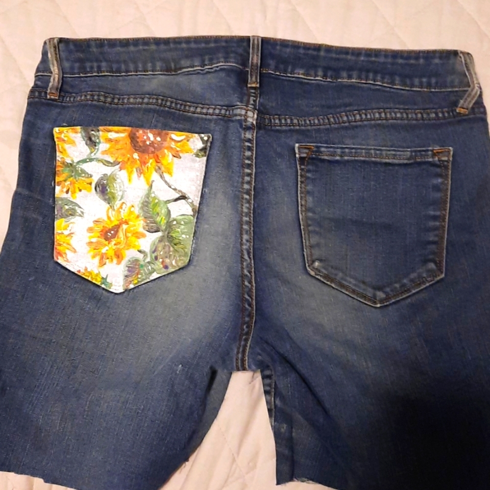 Any-size womens shorts with POCKET PAINTING